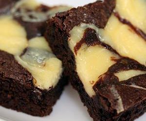 Cheesecake Brownies