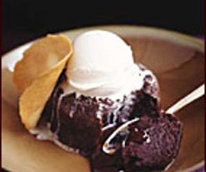 Molten Chocolate Cakes