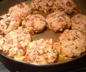 Lobster cakes