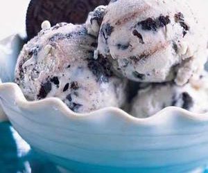 Cookies-And-Cream Ice Cream