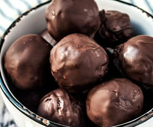 Chocolate Peanut Butter Hemp Power Balls recipes