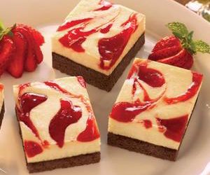 Strawberry Cheesecake Brownies