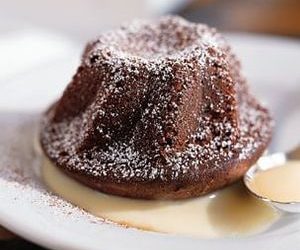 Spicy Chocolate Cakes