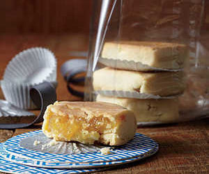 Pineapple Shortbread Cakes