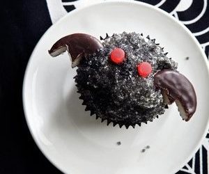 Bat Cupcakes