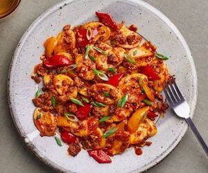 Red Curry Pork and Rice Cake Stir-Fry