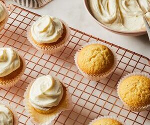 Vanilla Cupcakes